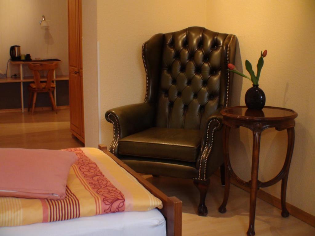 Hotel Alt-Rodenkirchen Köln Rum bild